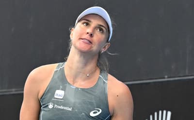 Bia Haddad é dominada e perde na estreia do WTA de Madri; vídeo