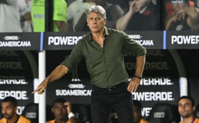 Elenco do Vasco foi cobrado por Pedrinho e Renato Gaúcho após a derrota para o Audax