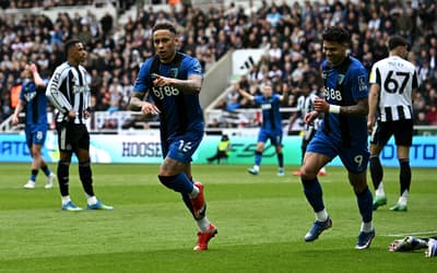 Com assistência de Rayan e Evanílson, Bournemouth vence Newcastle pela Premier League