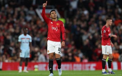 Estrangeiros reagem à atuação de Casemiro em Manchester United x Brentford: 'Barbaridade'