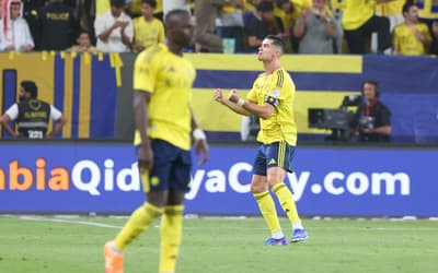 Cristiano Ronaldo chega ao gol 970 na carreira; veja vídeo