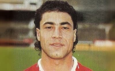 Botafogo 0 x 2 Internacional no Brasileirão 1997; show de Arílson no Maracanã