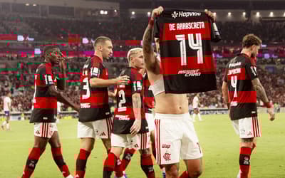 Melhores momentos: Flamengo vence o Bahia no Maracanã em noite de homenagens a Oscar