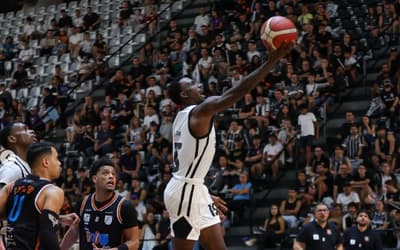 Corinthians vence no último segundo e fica a uma vitória das quartas no NBB