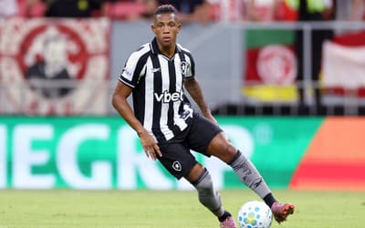 Veja gols em Botafogo x Internacional: Danilo, Medina, Carbonero e Bernabei marcam