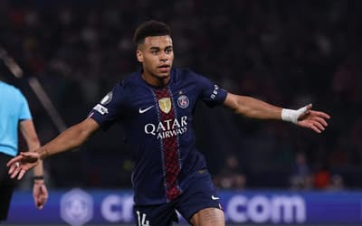 Liverpool repete fantasmas de 14/15 e vê PSG superior na Champions