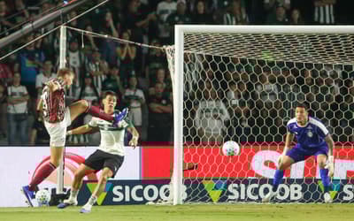 Gol anulado em Coritiba x Fluminense divide opiniões: 'Claro'