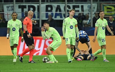 Árbitro revela 'erro' a favor do Barcelona na Champions League