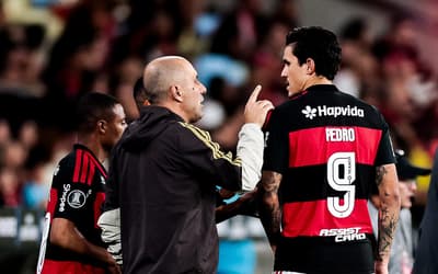 Pedro deixa atrito com Filipe Luís no passado e exalta início 'fantástico' com Jardim no Flamengo