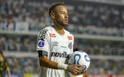 Reação de Neymar com torcedores do Santos divide opiniões após empate
