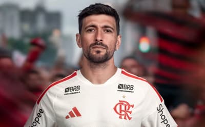 Clube goleado pelo Flamengo provoca o Rubro-Negro após lançamento de uniforme