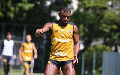 São Paulo encerra preparação para enfrentar o Juventude; veja provável escalação