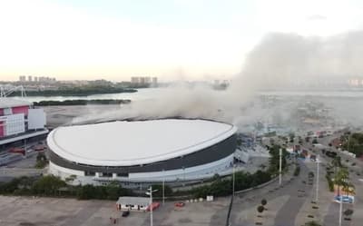 VÍDEO: imagens do incêndio no Velódromo do Parque Olímpico