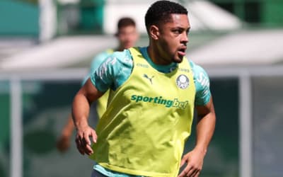 Palmeiras se reapresenta, e Vitor Roque treina em tempo integral com o grupo; saiba como foi