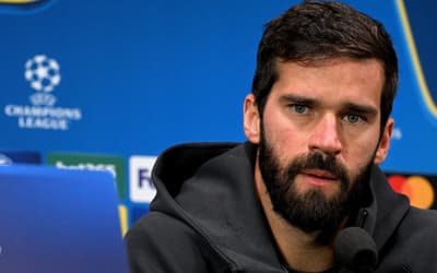'Não tive nova lesão', diz Alisson após dúvidas sobre presença na Copa do Mundo