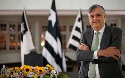 Diretor-geral interino, Durcesio Mello deixa Conselho de Administração da SAF do Botafogo; entenda