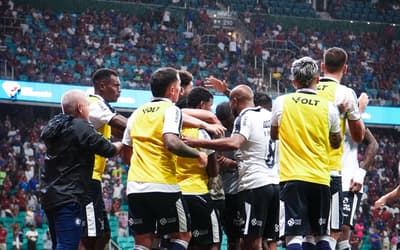 Cruzeiro enfrenta Remo, que busca virada de chave e tem 'caldeirão' como trunfo