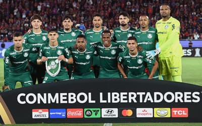 Torcida do Palmeiras perde a paciência com medalhão após empate: 'Não dá'
