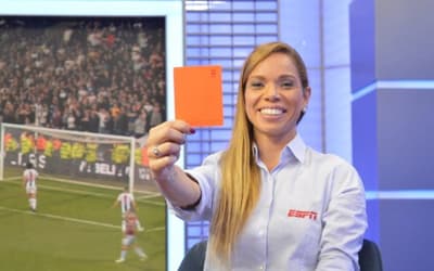 Comentarista de arbitragem analisa expulsão em jogo de gigante na Copa do Brasil: 'Exagerou'