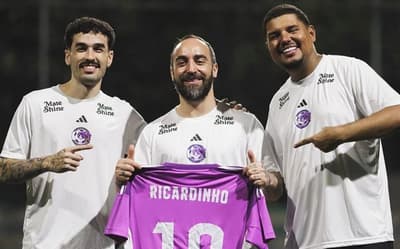 Estreia de Ricardinho na Kings League termina em frustração e derrota por 7 a 1