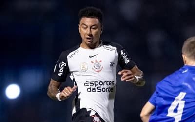 Europeus se animam com atuação de Lingard em vitória do Corinthians: 'Se diverte'