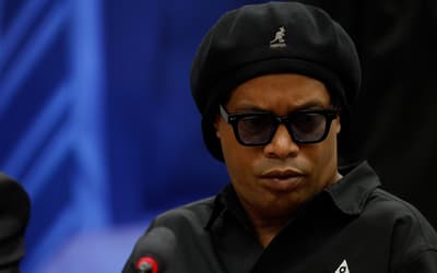Ronaldinho avalia possível convocação de Neymar: 'Com todo respeito'