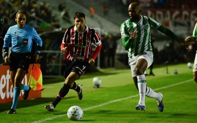 Calleri detona desempenho do São Paulo em eliminação na Copa do Brasil: 'Fizemos m***'