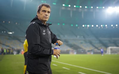 Milton Cruz explica escolhas em derrota e aposta em recuperação do São Paulo com Dorival
