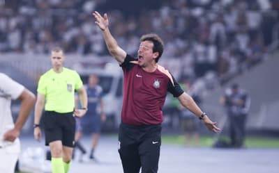 Diniz busca 'versão Libertadores' do Corinthians no Brasileiro antes de pausa para a Copa