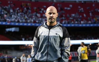 Franclim Carvalho, técnico do Botafogo, em partida contra o São Paulo