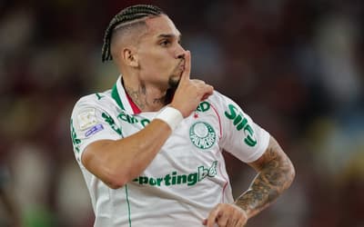 Léo Pereira critica atitude de Paulinho em Flamengo x Palmeiras: 'Faltou maturidade'