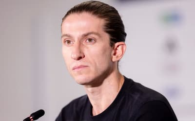 Filipe Luís é favorito a assumir comando de time alemão