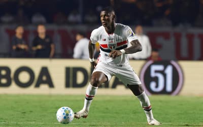 Atleta do Tricolor não vêm sendo relacionado para os últimos jogos (Foto: Rubens Chiri e Paulo Pinto/Saopaulofc.net)