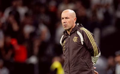 Leonardo Jardim, do Flamengo, critica condições em jogo na Colômbia: 'Não havia segurança'