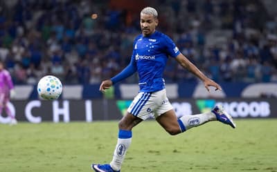 Veja gol em Cruzeiro x Barcelona: Matheus Pereira, Christian e Sinisterra marcam