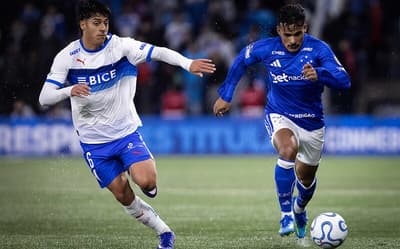 Lance polêmico causa grande repercussão em Cruzeiro x Universidad Católica