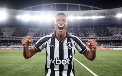 Danilo exalta fase artilheira no Botafogo e manda recado para Ancelotti
