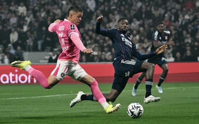Endrick dá assistência, mas para em Restes e Lyon perde para o Toulouse