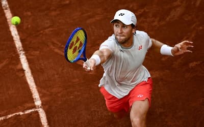 Duas vezes vice, Ruud avança e desafia João Fonseca em Roland Garros