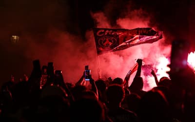 Mais de 700 pessoas são presas na França após o título do PSG