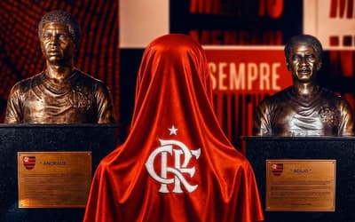 Bruno Henrique ganhará busto na sede do Flamengo na Gávea