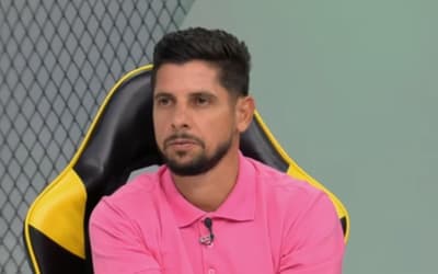 Cicinho crava placar de Flamengo x Palmeiras: '3 a 1'