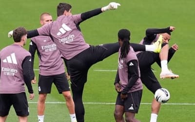 Courtouis acerta voadora em Mbappé após semana polêmica no Real Madrid