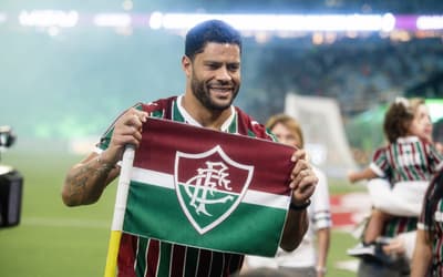 Atuação sob olhar de Hulk levanta debate sobre ataque do Fluminense