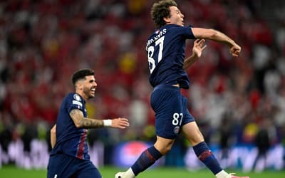 Meia do PSG celebra Champions e esnoba o Arsenal: 'Único time que quis jogar'