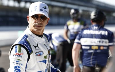 Papo com Helio Castroneves: 'Não contem para minha mãe, mas andei hoje a quase 400 km/h em Indianapolis'