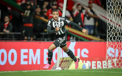 Zagueiro retorna ao Atlético-MG após empréstimo na Europa; veja detalhes