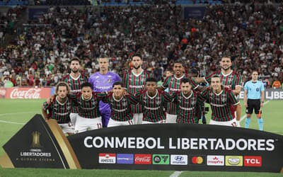 Fluminense perfilado contra o La Guaira