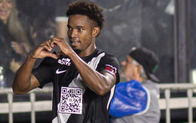 Ação do Vasco com QR Code na camisa explode; veja números