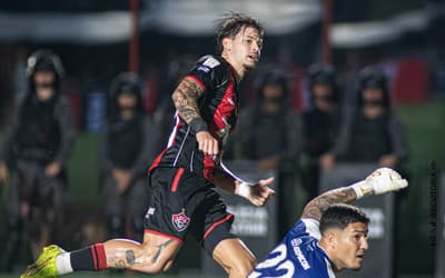 Vitória Coritiba